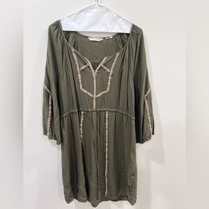 Edme & Esyllte Size M Embroidered 3/4 Sleeve Mini Dress Olive Boho Babydoll